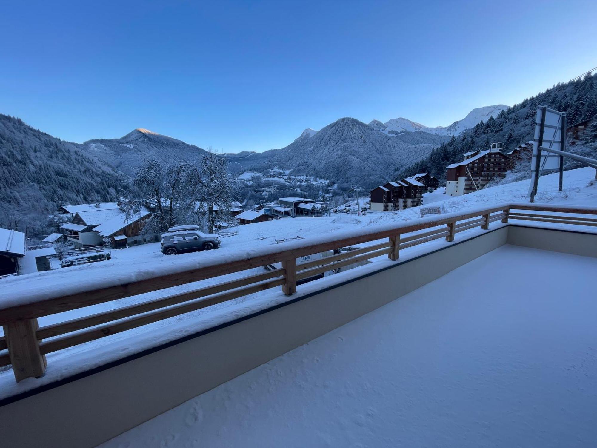 Dans Residence Neuve Le Snow Roc Sur Les Pistes, Grand Studio Cosy 5 Pers Avec Terrasse Panoramique, Sauna, Wifi Saint-Jean-dʼAulps Dış mekan fotoğraf